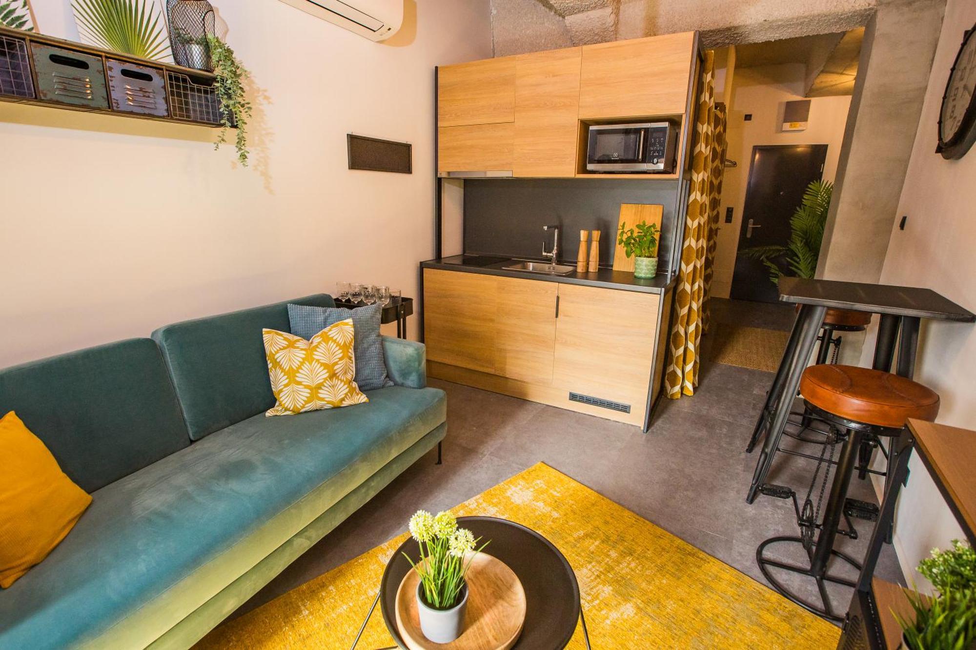Urbanjungle - Your Trendy Loft In Central ブダペスト エクステリア 写真
